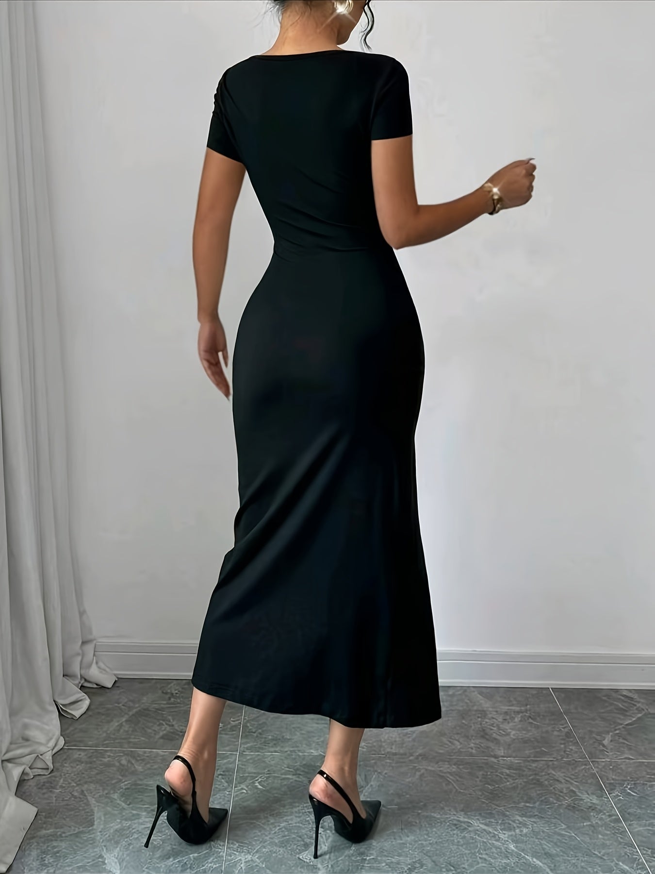 Women's Elegant Black Bow Detail Slim-Fit Bodycon Dress - Short Sleeve Round Neck with High Slit & Hip Wrap, Machine Washable Spring/Summer Formal Attire for Weddings, Parties, Casual Outings, Chic Dress